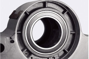 High durability spindle
Supported by high precision ball bearing.

